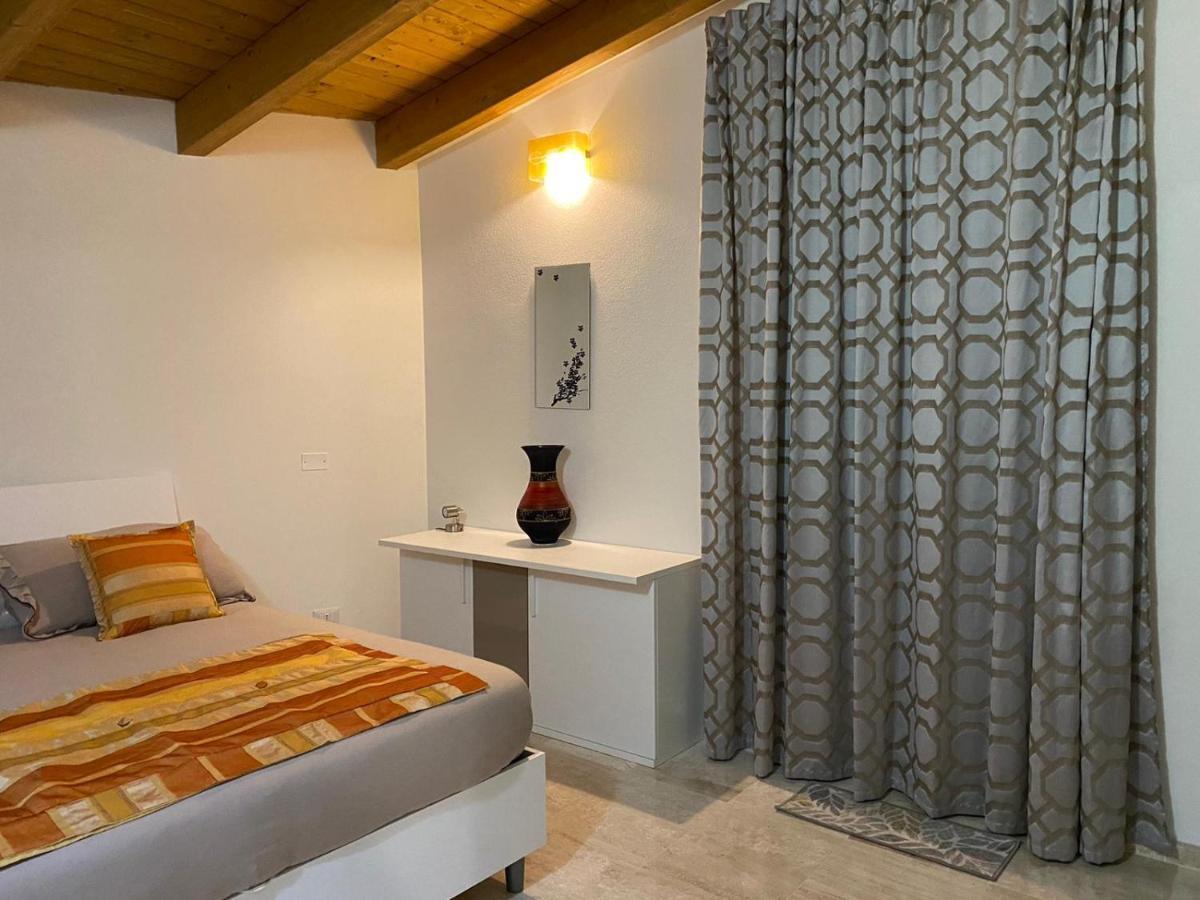 Casa Ghirthalos Nuoro  Esterno foto