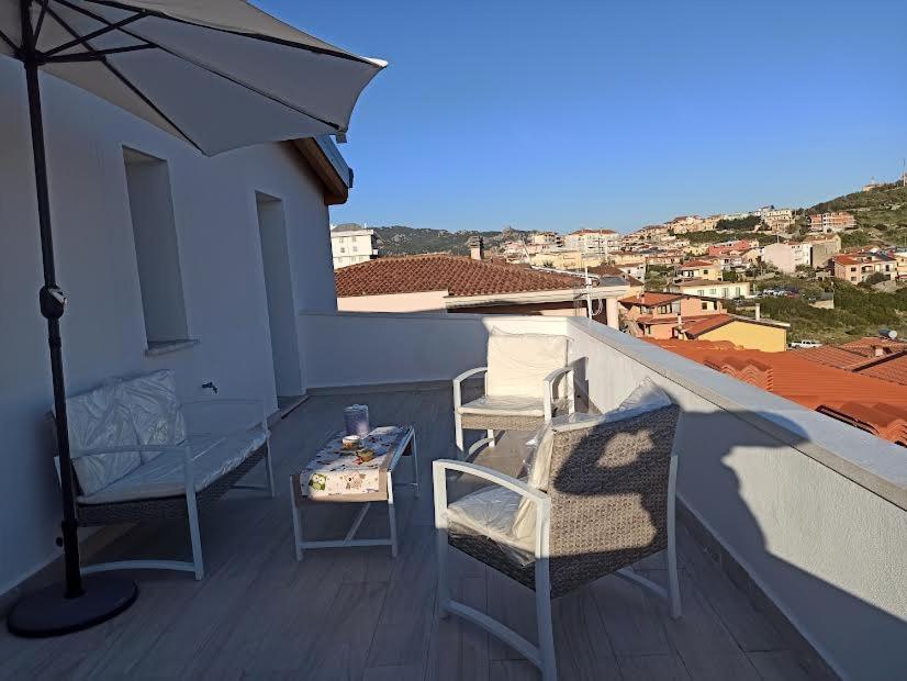 Casa Ghirthalos Nuoro  Esterno foto